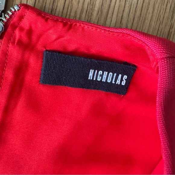 NICHOLAS Size 4 Red Bodycon Dress V Neck Sleeveless Plunge Slit Sheath - Picture 5 of 10